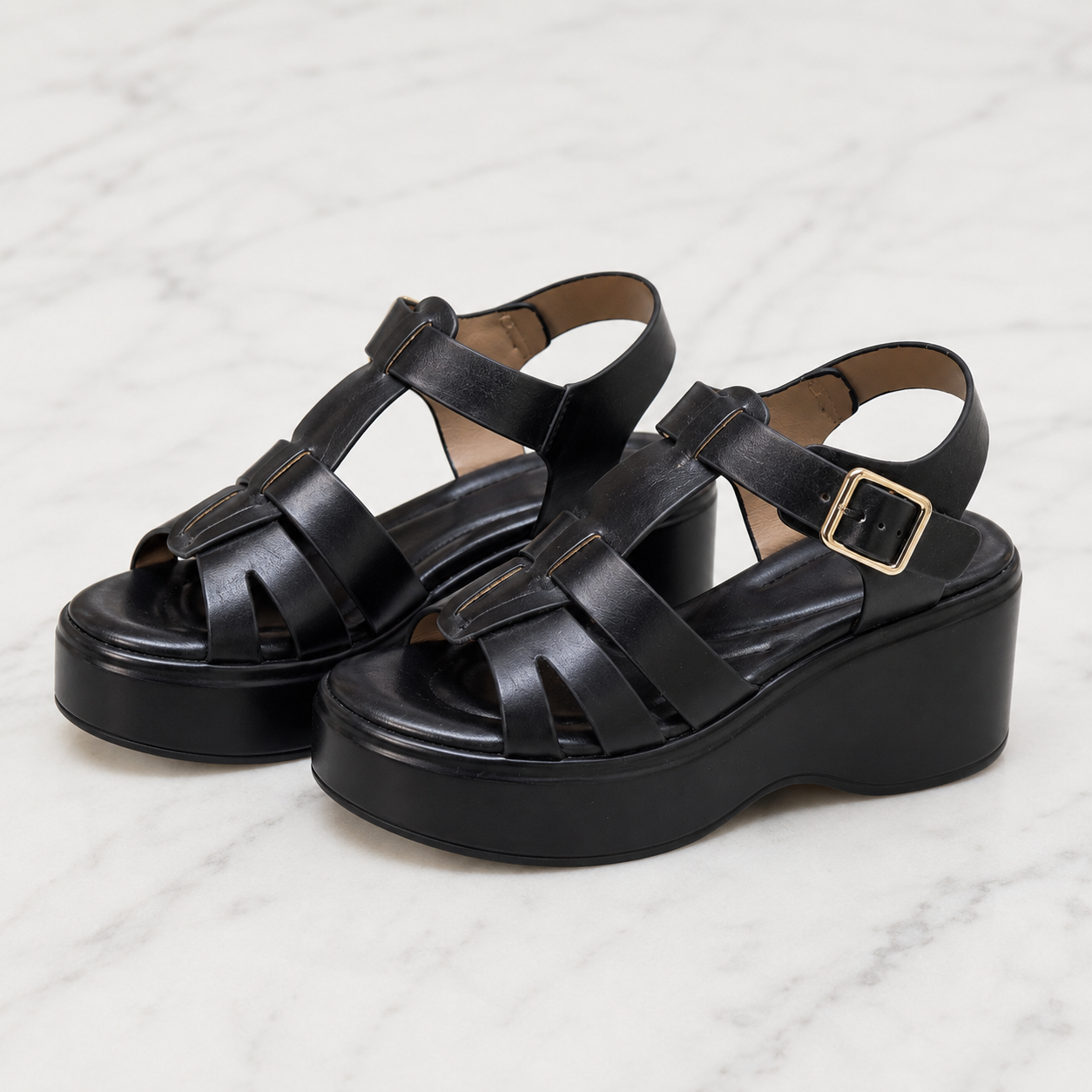 Sandale Cu Platforma Yasmin Negru