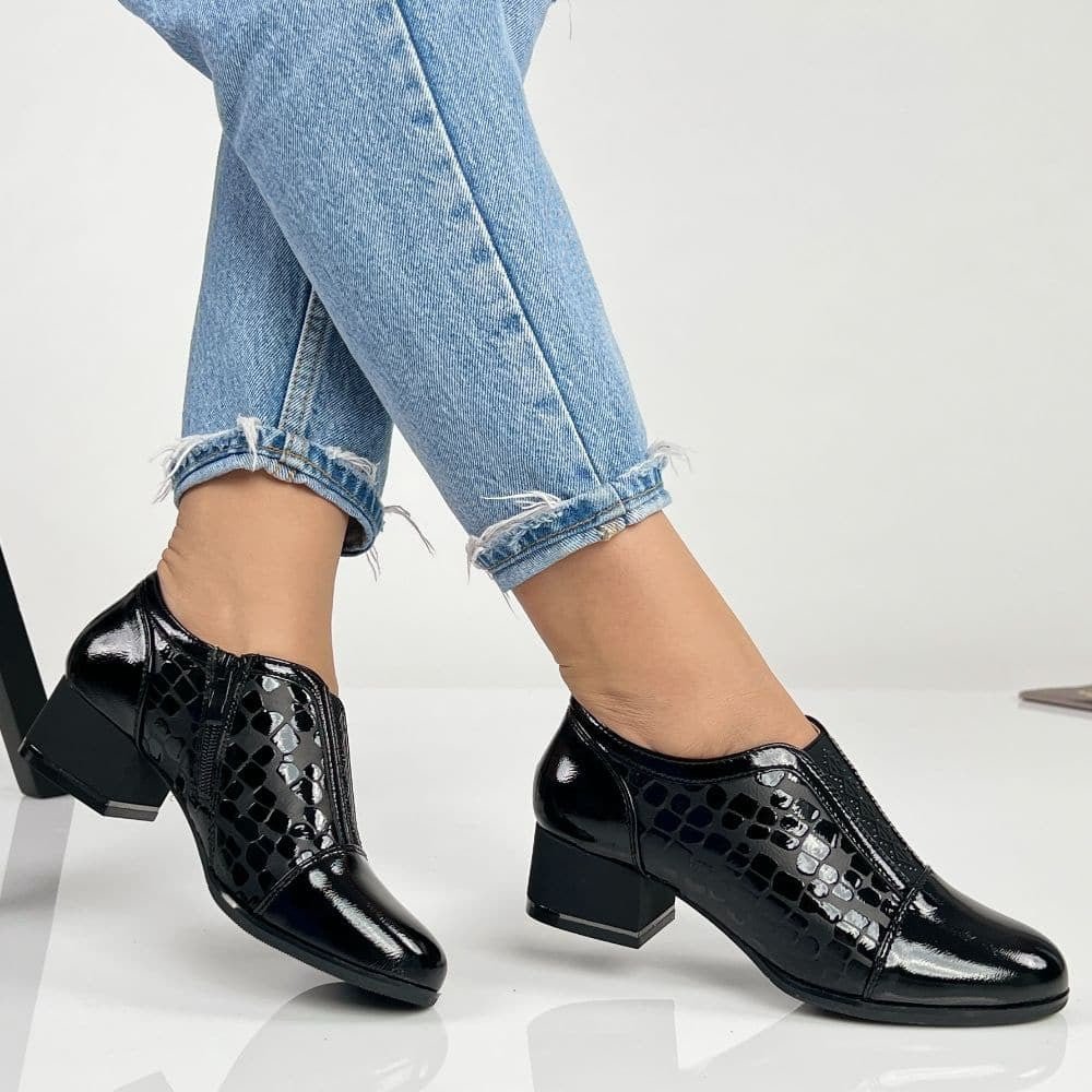 Pantofi Casual Romina Negru - BristoGool