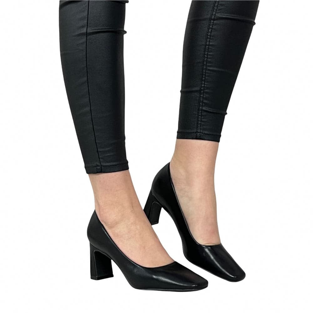 Pantofi Cu Toc Ivy Negru